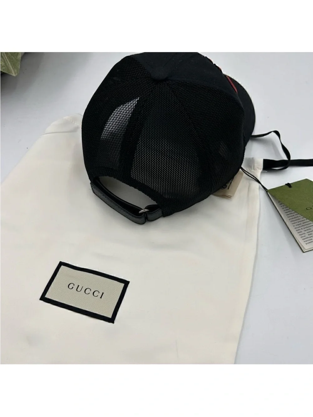 Unisex Gucci embroidered baseball calf size extra small adjustable made in Italy